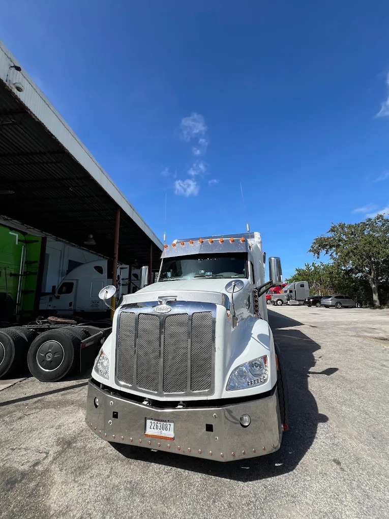 truck mechanic